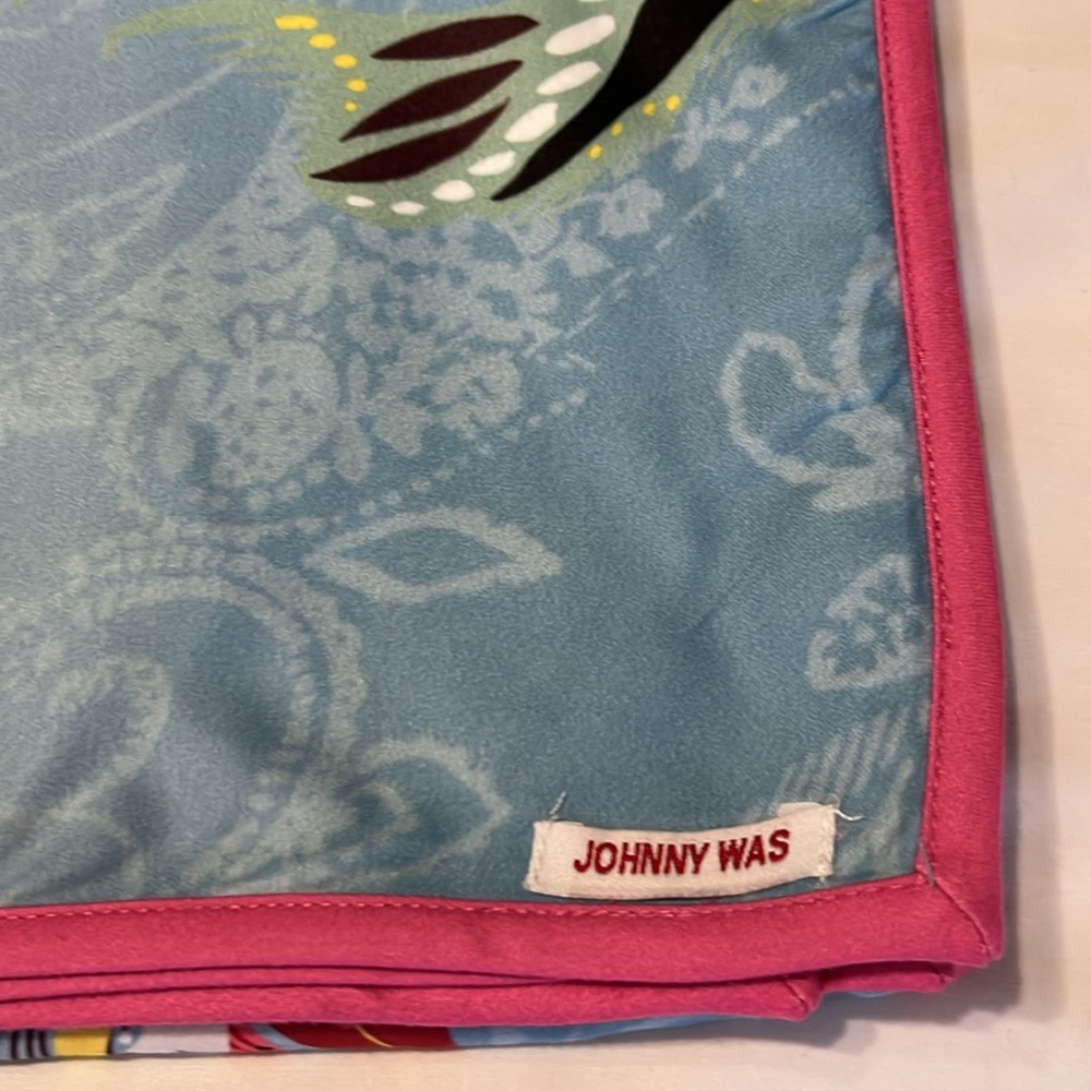 Johnny Was Rainbow Floral Beach Towel reversible 40"x70" NWT - Picture 6 of 9